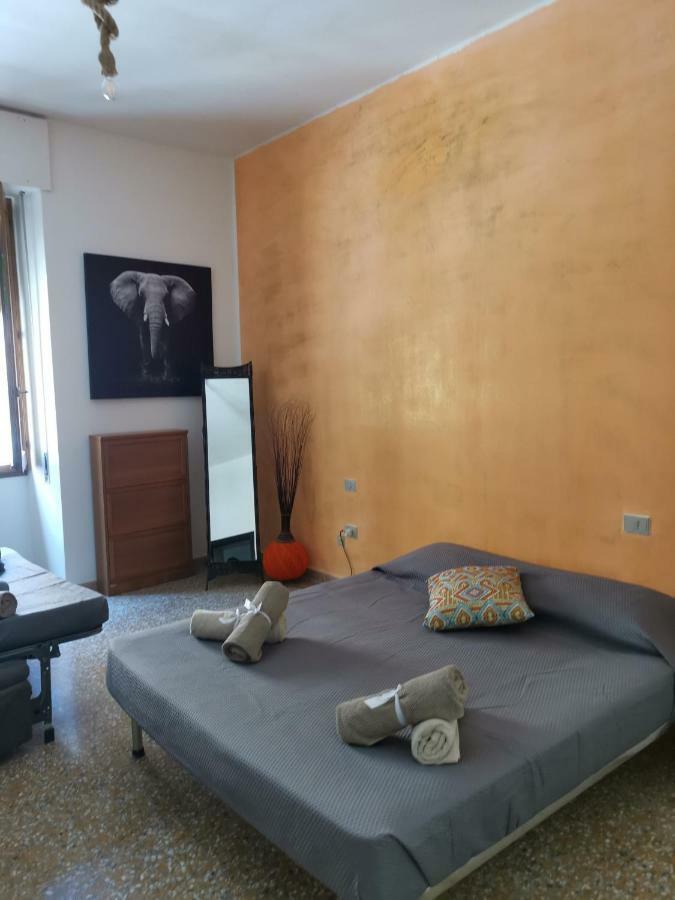 Cimarosa Room Affitti Brevi Каляри Екстериор снимка